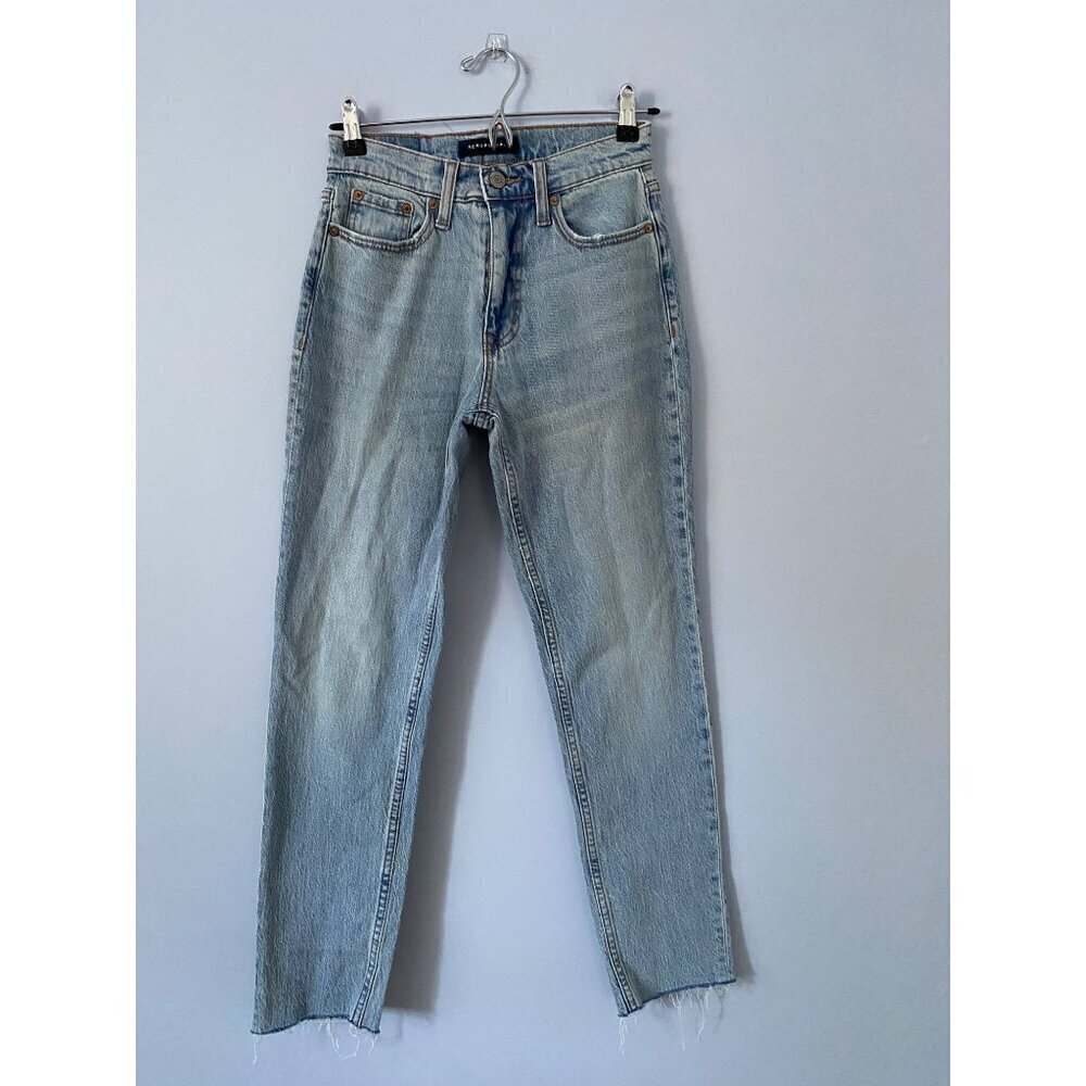 Aeropostale Mom Jean Women Size 0 Raw Hem Medium Wash